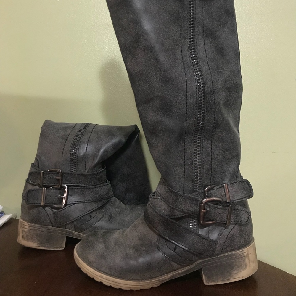 Size 6 riding boots